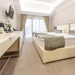 Monte Vedetta 4*