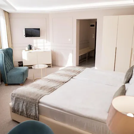 Hotel Monte Vedetta 4*