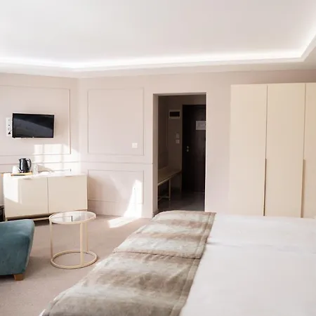 Monte Vedetta Hotel 4*
