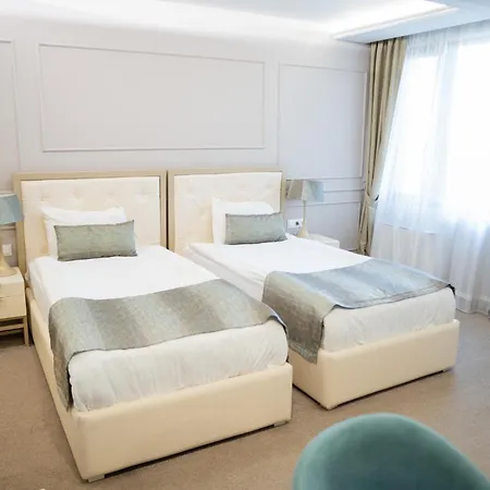 Monte Vedetta Hotel
